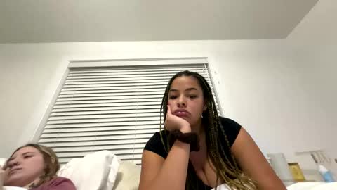 Snapshot of t_princess_t chatting on December 9, 2024, 3:40 am t_princess_t online show from December 9, 2024, 3:40 am