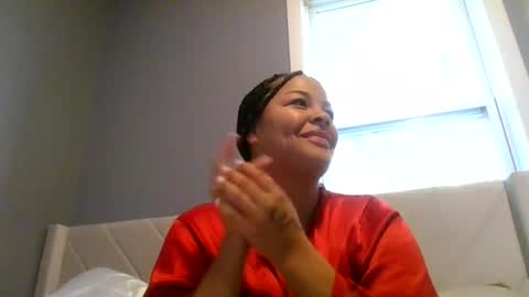 Snapshot of t_princess_t chatting on November 5, 2025, 4:18 pm t_princess_t online show from November 5, 2025, 4:18 pm