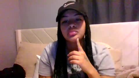Snapshot of t_princess_t chatting on December 4, 2025, 8:06 pm t_princess_t online show from December 4, 2025, 8:06 pm