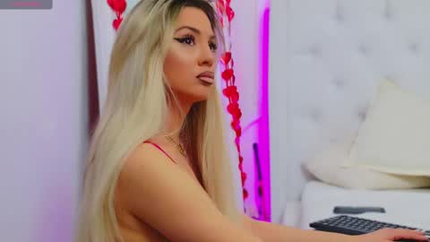 Arianna online show from February 26, 2025, 5:17 pm