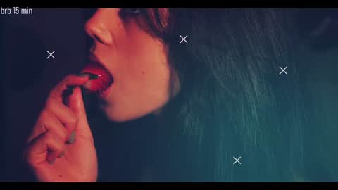 Snapshot of taanni_bc chatting on October 26, 2025, 10:04 pm TAANNI online show from October 26, 2025, 10:04 pm