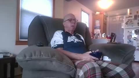 tacrunner66_ online show from January 11, 2026, 6:13 pm