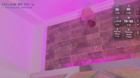 Snapshot of tahhlia_rouge chatting on November 5, 2025, 7:58 pm Tahhlia Rouge online show from November 5, 2025, 7:58 pm