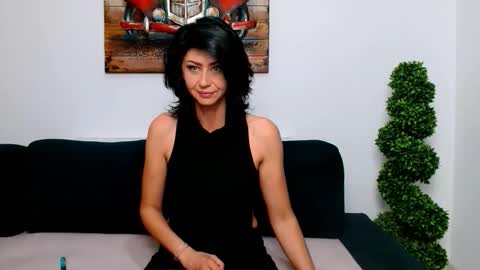 Taissa1 online show from September 21, 2025, 8:10 pm