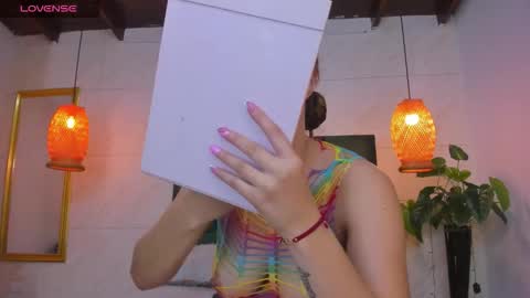 Snapshot of taissa_ chatting on September 14, 2025, 11:20 am Taissa online show from September 14, 2025, 11:20 am