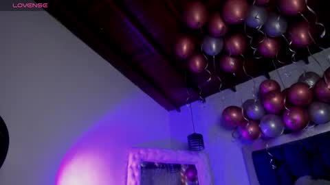 Snapshot of taissa_ chatting on November 8, 2025, 9:24 pm Taissa online show from November 8, 2025, 9:24 pm