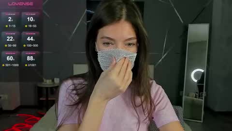 Snapshot of take_me_to_moon chatting on September 30, 2025, 1:54 am Sasha online show from September 30, 2025, 1:54 am