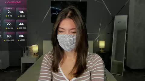 Snapshot of take_me_to_moon chatting on October 13, 2025, 1:27 am Sasha online show from October 13, 2025, 1:27 am