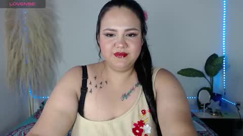 T A L I A online show from October 26, 2025, 7:09 pm