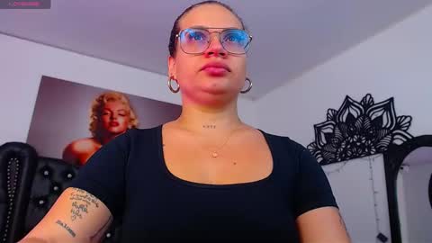 Snapshot of taliana36 chatting on October 16, 2025, 12:17 pm taliana36 online show from October 16, 2025, 12:17 pm
