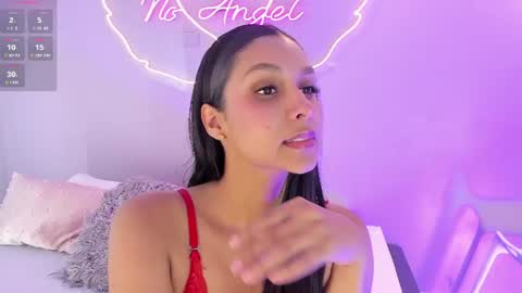 talianahernandez online show from July 27, 2026, 4:47 pm