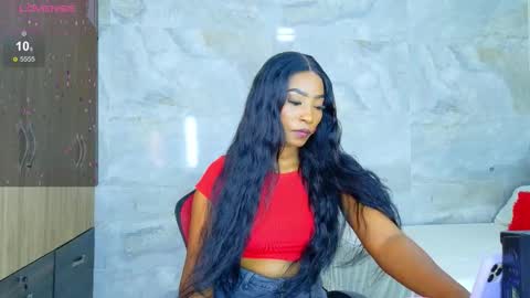 taliana  modelo independiente online show from March 20, 2026, 2:27 am