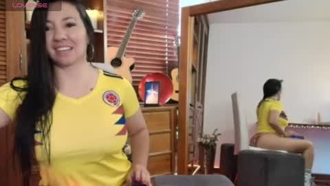Snapshot of taliapeach chatting on July 3, 2026, 1:50 pm Talia peach online show from July 3, 2026, 1:50 pm