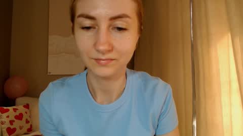  Kira  online show from March 4, 2025, 12:12 pm