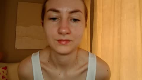  Kira  online show from March 6, 2025, 8:30 am