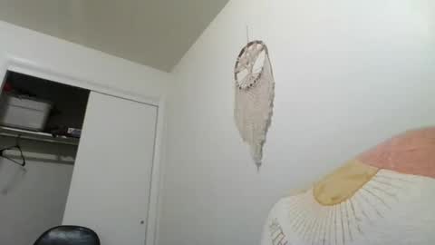 Lily Rhoades online show from April 13, 2026, 8:20 am