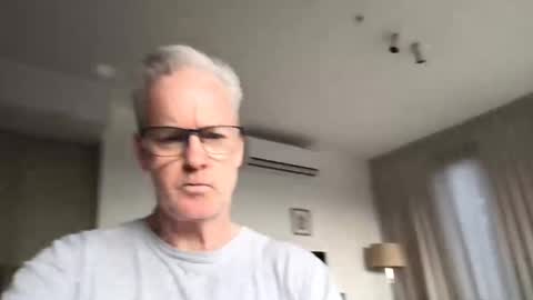 tallandfit000 online show from June 1, 2026, 1:07 am