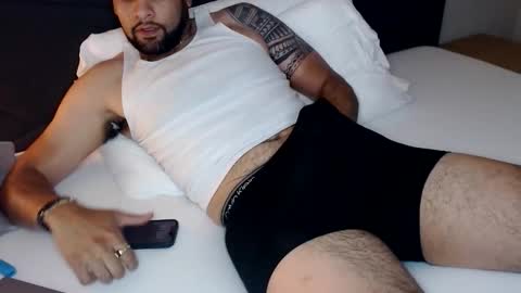 TallAndHung4You online show from June 5, 2026, 3:57 am