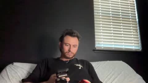 tallhungcloudyy online show from July 25, 2026, 5:54 pm