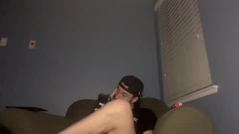 tallhungcloudyy online show from July 27, 2026, 4:19 am