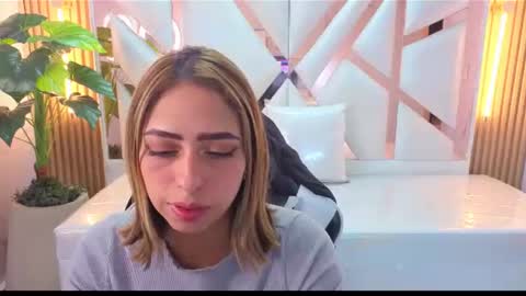 Snapshot of tamara_tp chatting on June 22, 2026, 12:24 pm Tamara online show from June 22, 2026, 12:24 pm
