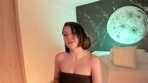 Snapshot of tamarathompsonn chatting on February 6, 2025, 7:13 am Tamara. online show from February 6, 2025, 7:13 am