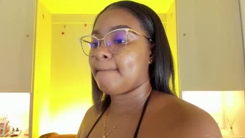 Tami online show from November 7, 2025, 8:53 pm