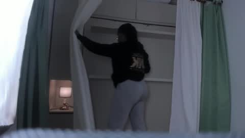 Tami online show from March 22, 2026, 12:08 pm