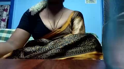Snapshot of tamilmadhi520 chatting on June 25, 2026, 5:23 am tamilmadhi520 online show from June 25, 2026, 5:23 am