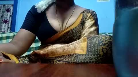 Snapshot of tamilmadhi520 chatting on July 3, 2026, 5:52 pm tamilmadhi520 online show from July 3, 2026, 5:52 pm