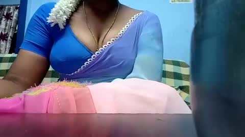 Snapshot of tamilmadhi520 chatting on July 23, 2026, 5:33 pm tamilmadhi520 online show from July 23, 2026, 5:33 pm