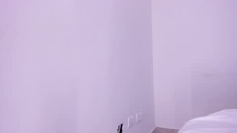 Tamy Leen online show from February 12, 2025, 1:16 pm