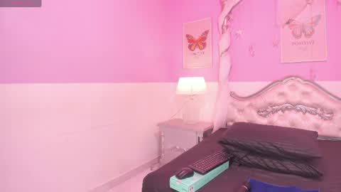 Tania Pierce online show from July 1, 2026, 12:07 pm