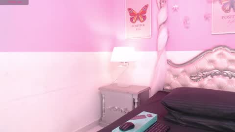 Tania Pierce online show from July 8, 2026, 11:58 am