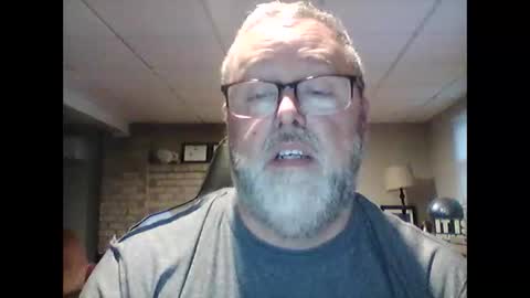 Snapshot of tank106 chatting on April 4, 2026, 11:35 pm tank106 online show from April 4, 2026, 11:35 pm