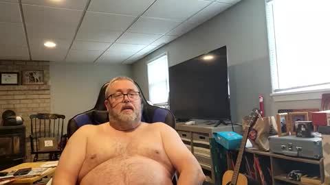 Snapshot of tank106 chatting on May 3, 2026, 7:31 pm tank106 online show from May 3, 2026, 7:31 pm