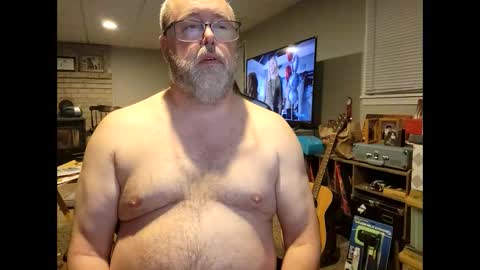 Snapshot of tank106 chatting on May 6, 2026, 1:36 am tank106 online show from May 6, 2026, 1:36 am