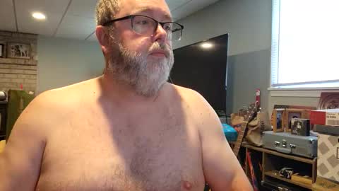Snapshot of tank106 chatting on May 16, 2026, 6:17 pm tank106 online show from May 16, 2026, 6:17 pm