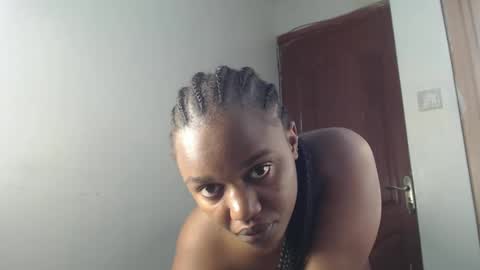 Snapshot of tannia004 chatting on October 25, 2025, 2:30 am tania online show from October 25, 2025, 2:30 am