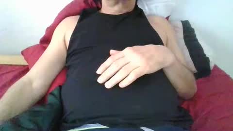 Snapshot of tantriceye chatting on April 12, 2026, 12:43 pm tantriceye online show from April 12, 2026, 12:43 pm