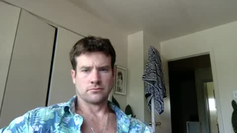 Dr. Love online show from July 17, 2026, 10:14 pm