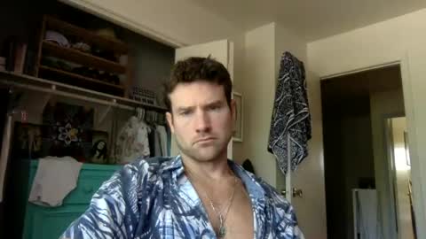Dr. Love online show from July 20, 2026, 5:15 pm