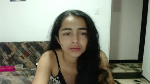 Snapshot of tantricroots chatting on May 17, 2026, 12:23 pm Angeline Follow online show from May 17, 2026, 12:23 pm