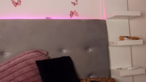 Tania online show from July 27, 2026, 5:03 am