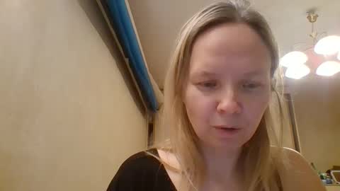 tanystar online show from November 21, 2025, 2:05 pm