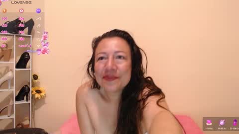 tanyya38a online show from September 13, 2025, 9:42 am