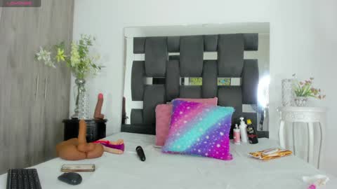 Snapshot of tanyyaa chatting on January 26, 2025, 1:15 pm Tanya online show from January 26, 2025, 1:15 pm