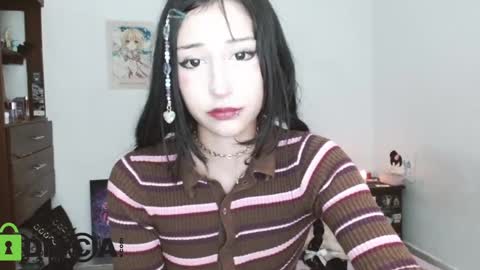 Snapshot of tara_tetsu chatting on February 11, 2025, 3:50 am xemy Please help me to reach 1000 thumbs up online show from February 11, 2025, 3:50 am