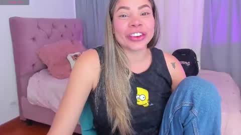 Snapshot of taragreyt_ chatting on July 28, 2026, 2:24 pm taragreyt_ online show from July 28, 2026, 2:24 pm