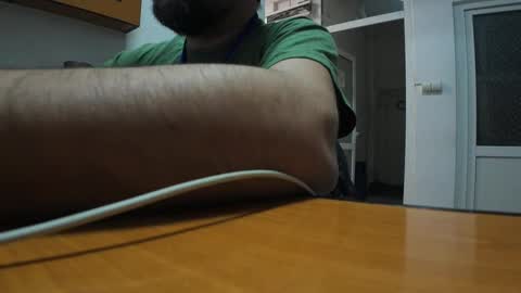 tarkan198 online show from February 18, 2025, 4:26 pm